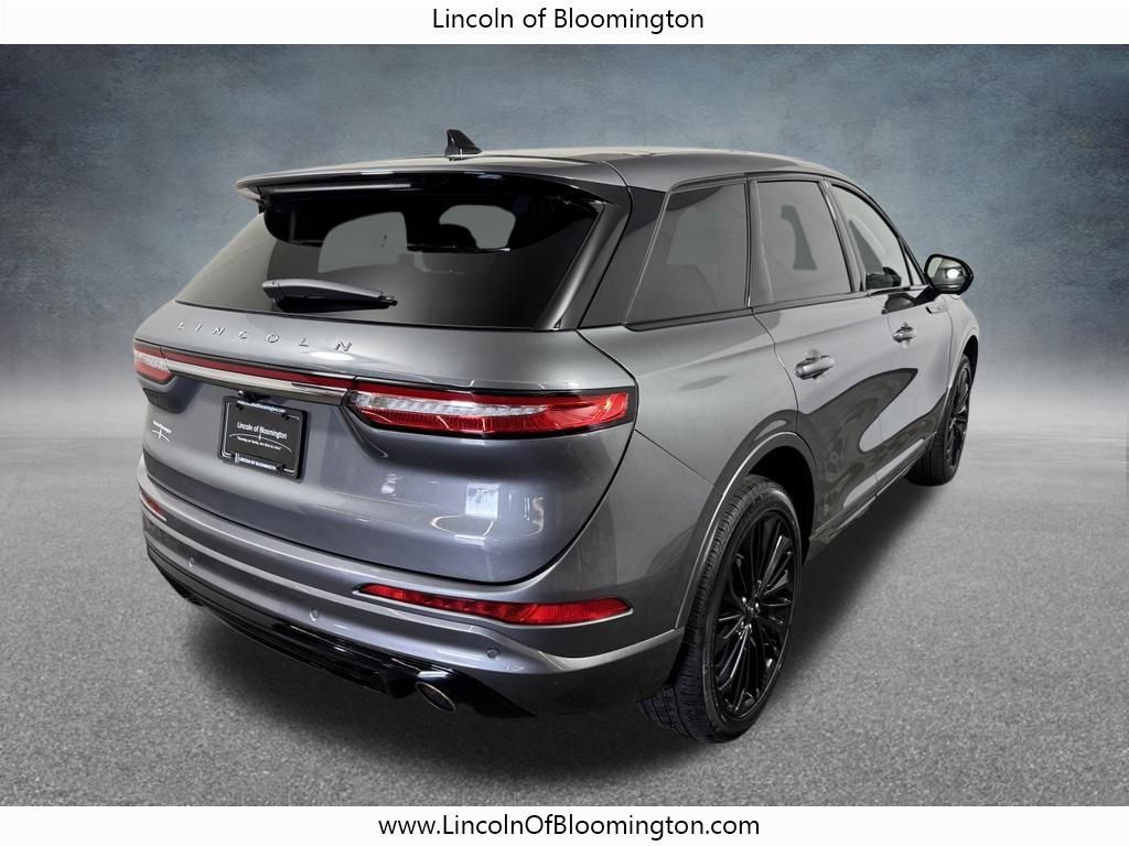 Used 2023 Lincoln Corsair AWD w/ Equipment Group 101A image 7