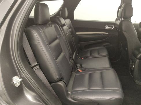Used 2019 Dodge Durango SXT w/ 3rd Row Seating Group RWD image 19