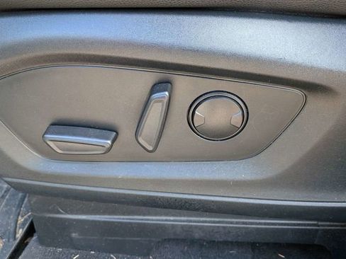 Used 2022 Ford Explorer ST w/ ST High-Performance Pack image 17