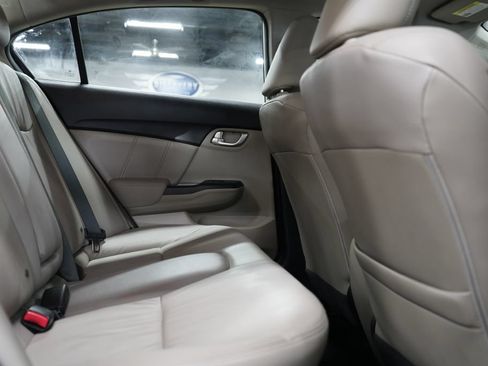 Used 2013 Honda Civic EX-L image 19