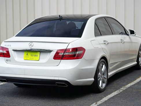 Used 2013 Mercedes-Benz E 350 Sedan image 49