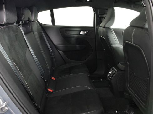 Certified 2023 Volvo C40 P8 Recharge Plus AWD/4WD image 28