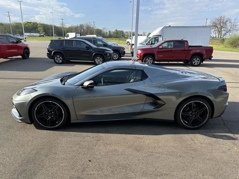 Used 2024 Chevrolet Corvette Stingray Preferred Conv w/ Battery Protection Package RWD image 2