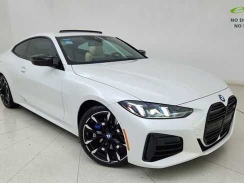 Used 2026 BMW M440i Coupe RWD image 82