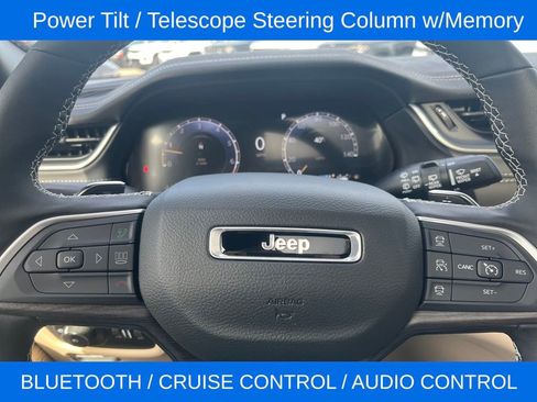 New 2025 Jeep Grand Cherokee L Limited w/ Luxury Tech Group II image 17