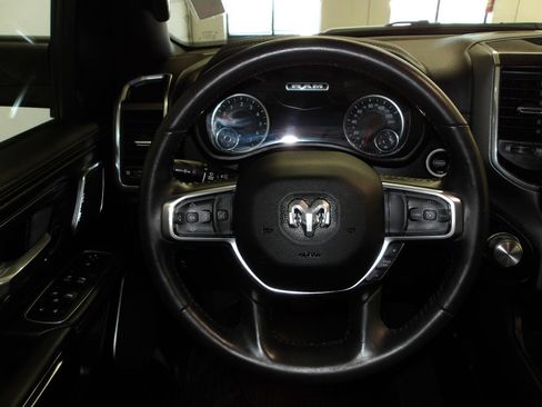 Used 2024 RAM 1500 Laramie AWD/4WD image 14