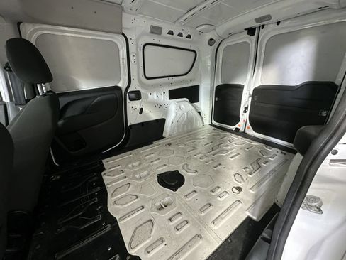Used 2022 RAM ProMaster City Tradesman FWD image 15