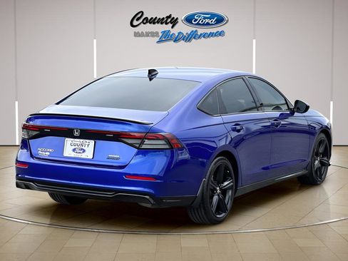 Used 2023 Honda Accord Sport image 8