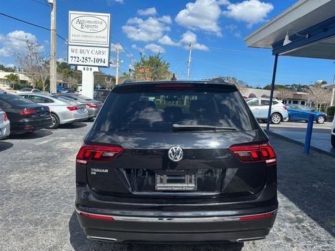 Used 2020 Volkswagen Tiguan SE image 4