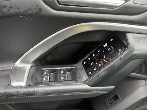 New 2025 Audi Q5 Premium Plus image 8