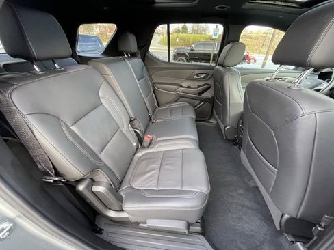 Certified 2023 Chevrolet Traverse LT w/ LT Premium Package image 41