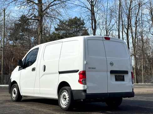 Used 2013 Nissan NV200 S w/ Cruise Control Pkg image 6