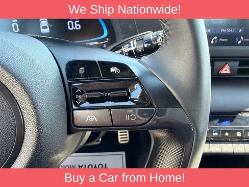 Used 2025 Hyundai Elantra Sport FWD image 12