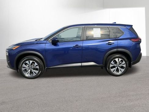 Certified 2023 Nissan Rogue SV image 4
