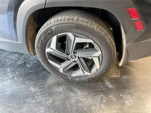 Used 2025 Hyundai Tucson Limited image 10