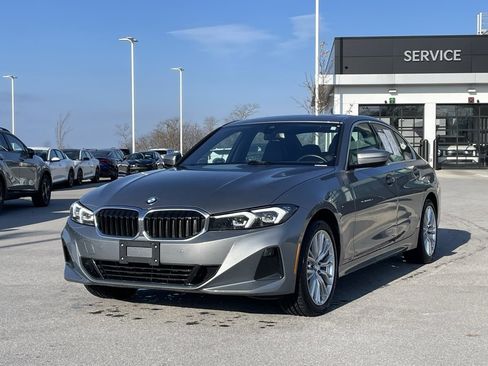 Used 2024 BMW 330i xDrive Sedan w/ Convenience Package image 3