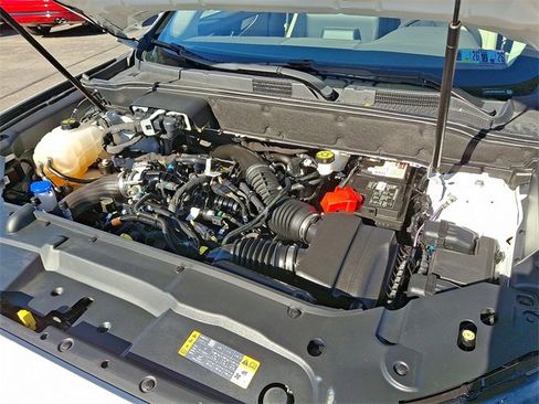 Used 2021 Lincoln Nautilus Reserve w/ Equipment Group 201A image 28