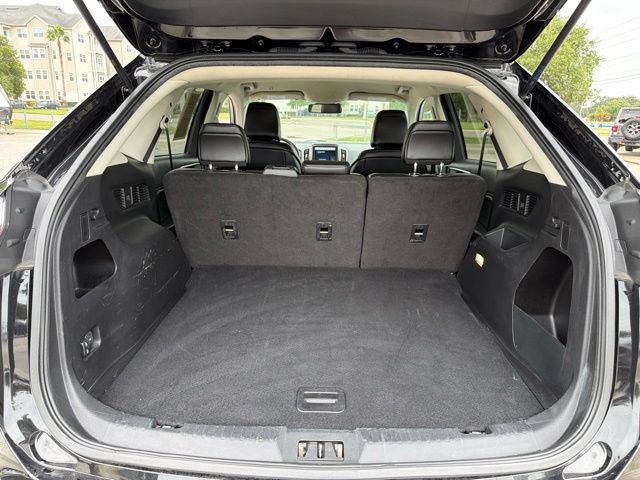 Used 2024 Ford Edge SEL AWD/4WD image 14
