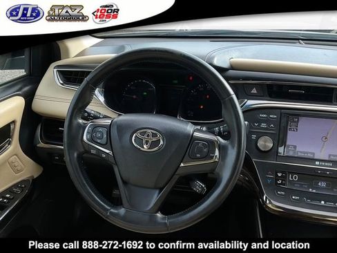 Used 2013 Toyota Avalon Limited image 17