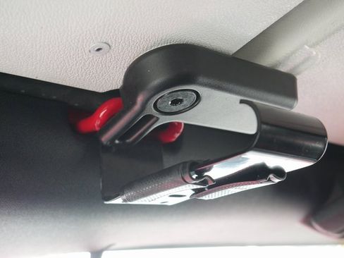 Used 2016 Jeep Wrangler Unlimited Sport image 29