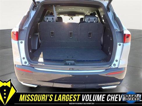 Used 2024 Buick Enclave Premium image 22