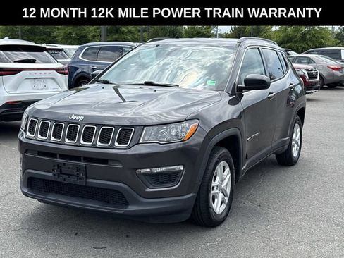 Used 2019 Jeep Compass Sport w/ Cold Weather Group FWD image 2