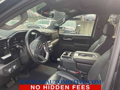 Used 2025 GMC Sierra 1500 SLT AWD/4WD image 2