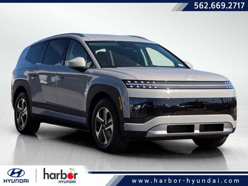 New 2026 Hyundai Ioniq 9 SE w/ Tow & Go Package AWD/4WD image 1