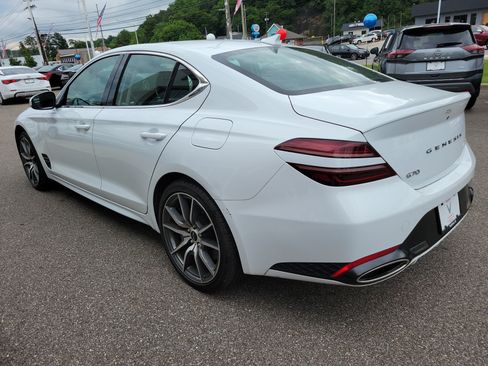 Used 2025 Genesis G70 2.5T AWD/4WD image 7