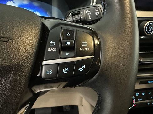 Used 2022 Ford Escape SEL w/ Technology Package image 19