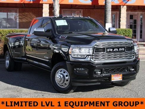 Used 2022 RAM 3500 Limited AWD/4WD image 2