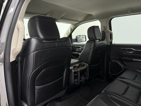 Used 2022 RAM 1500 Laramie RWD image 31