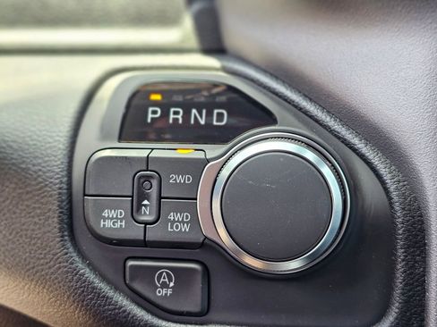 New 2026 RAM 1500 Express AWD/4WD image 12