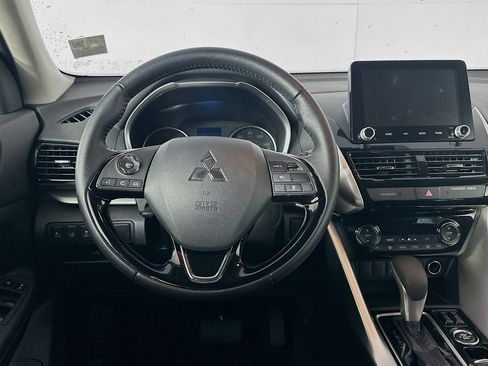 Used 2025 Mitsubishi Eclipse Cross SE AWD/4WD image 17