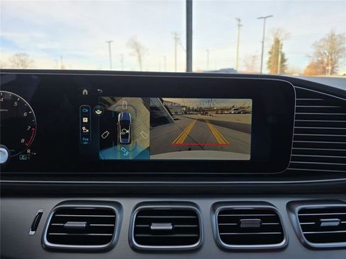New 2026 Mercedes-Benz GLE 63 AMG S image 30