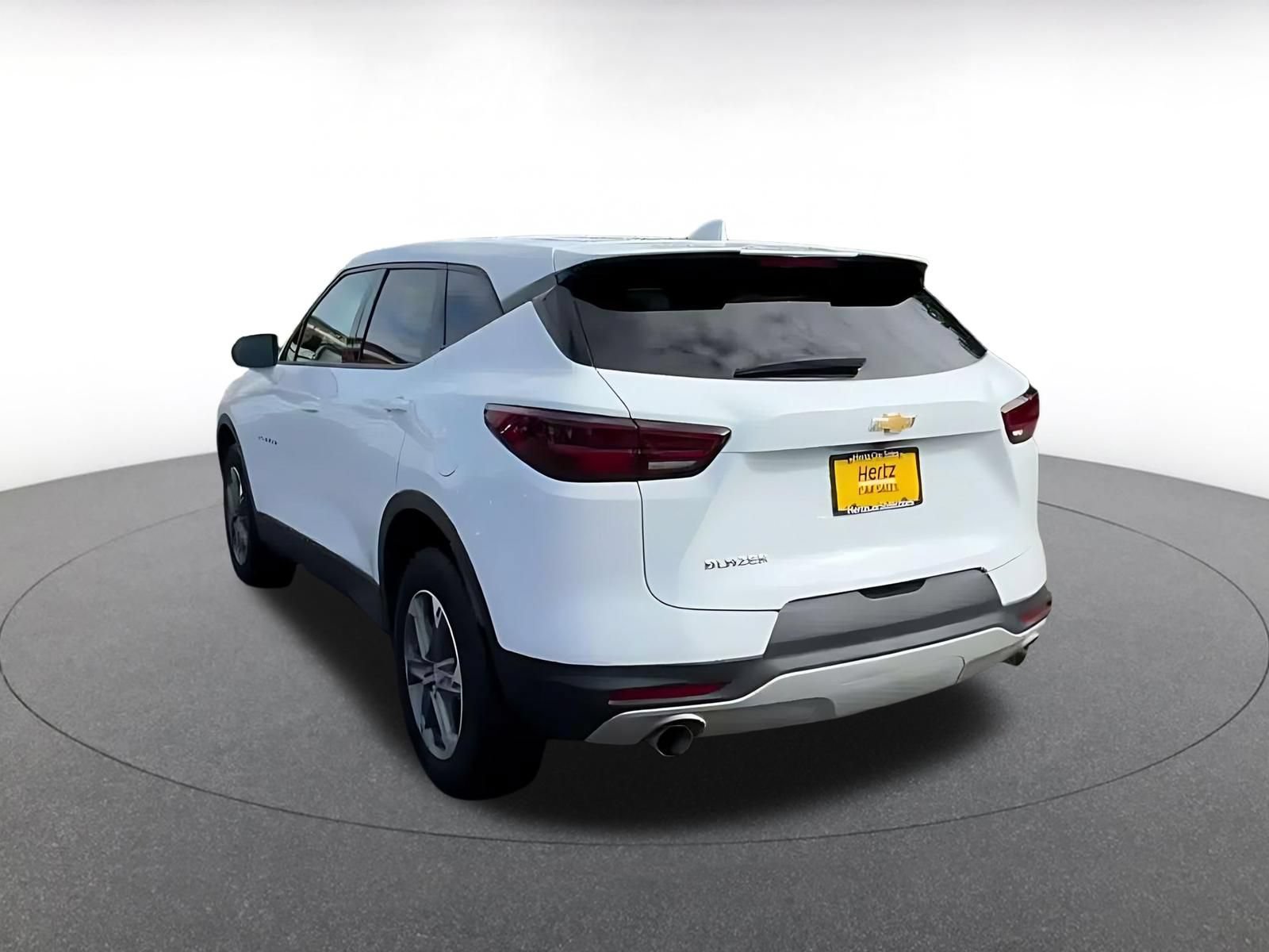 Used 2025 Chevrolet Blazer LT FWD image 10