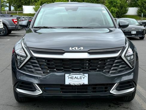 Used 2023 Kia Sportage LX AWD/4WD image 2