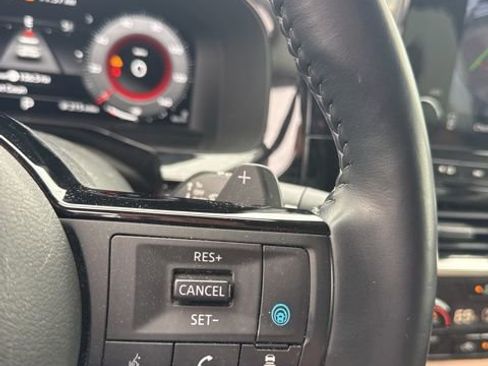 Certified 2023 Nissan Pathfinder Platinum AWD/4WD image 23