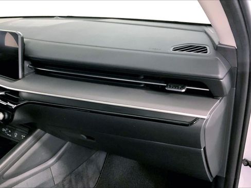 Certified 2025 Kia K5 LXS FWD image 16