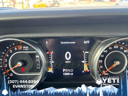 Used 2020 Jeep Gladiator Overland image 21