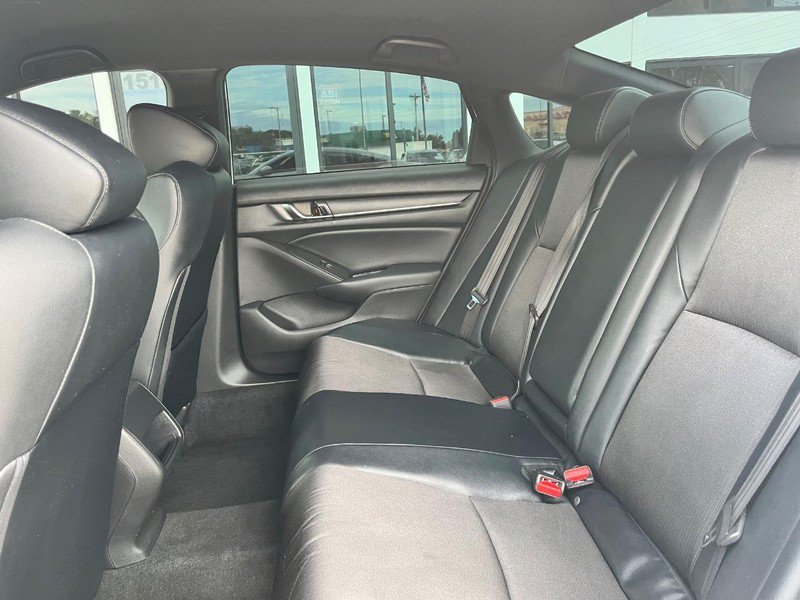 Used 2018 Honda Accord Sport image 19