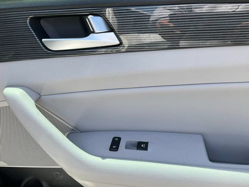 Used 2019 Hyundai Sonata Limited FWD image 63