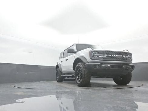 New 2026 Ford Bronco Badlands AWD/4WD image 33