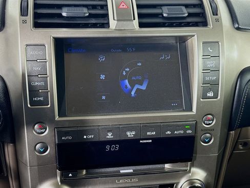 Used 2020 Lexus GX 460 Luxury image 16