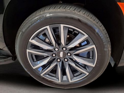 Certified 2024 Cadillac Escalade Sport AWD/4WD image 8