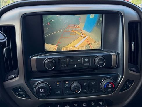 Used 2016 GMC Sierra 2500 Denali w/ Duramax Plus Package AWD/4WD image 22