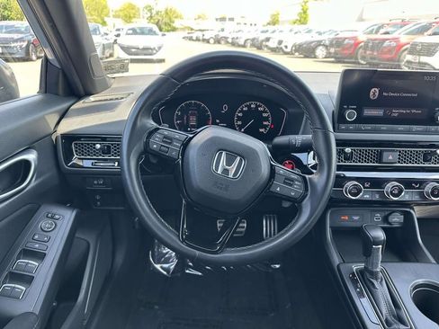 Used 2023 Honda Civic Sport image 10