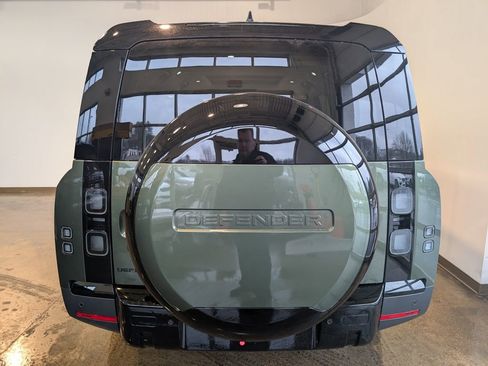New 2026 Land Rover Defender 130 S image 4
