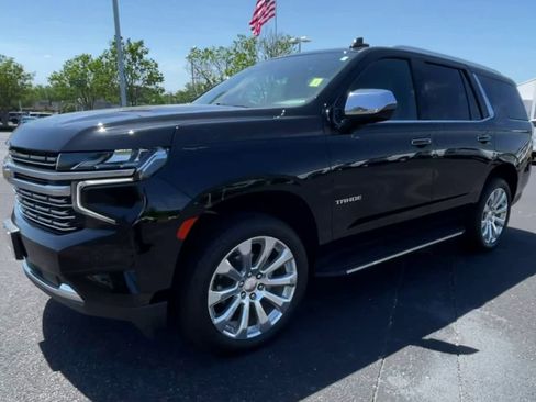 Used 2024 Chevrolet Tahoe Premier AWD/4WD image 4