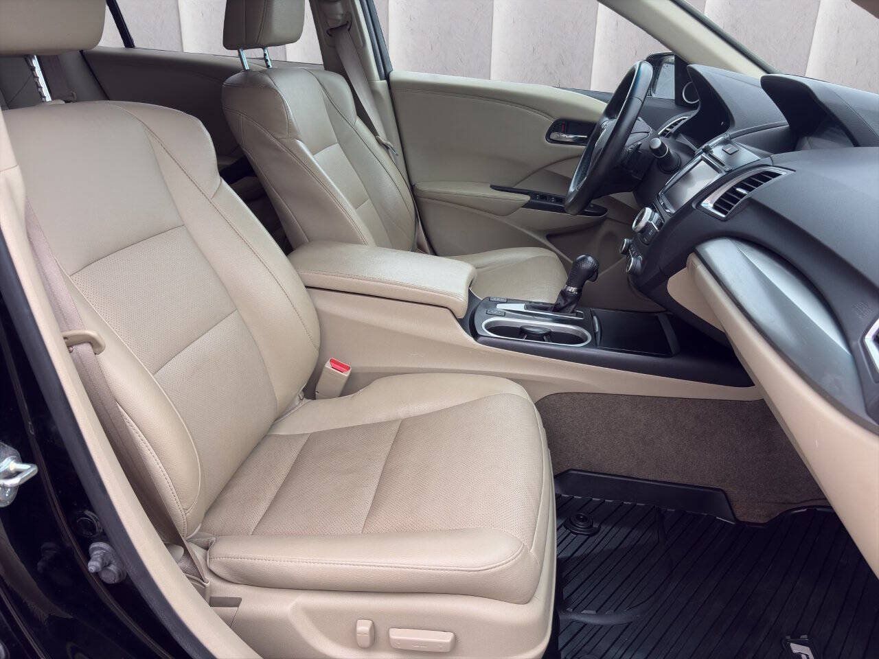 Used 2016 Acura RDX w/ Technology Package AWD/4WD image 13